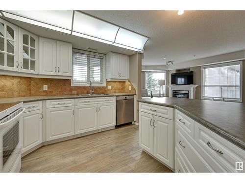 #312 9008 99 Av Nw, Edmonton, AB - Indoor Photo Showing Kitchen