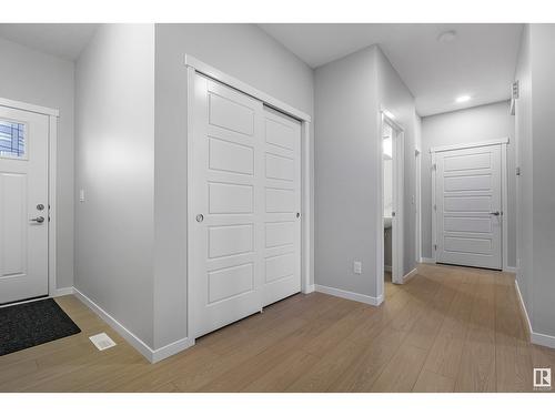 1403 13 Av Nw, Edmonton, AB - Indoor Photo Showing Other Room