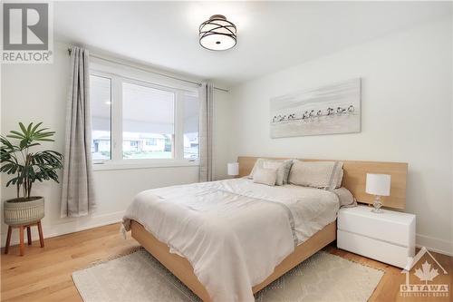 1463 Meadow Drive, Ottawa, ON - Indoor Photo Showing Bedroom