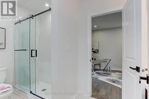 146 Petgor Path, Oakville, ON - Indoor Photo Showing Bathroom