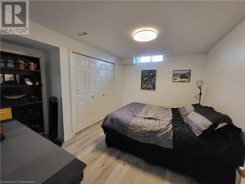 9 Tinatawa Court Unit# Lower, Kitchener, ON - Indoor Photo Showing Bedroom