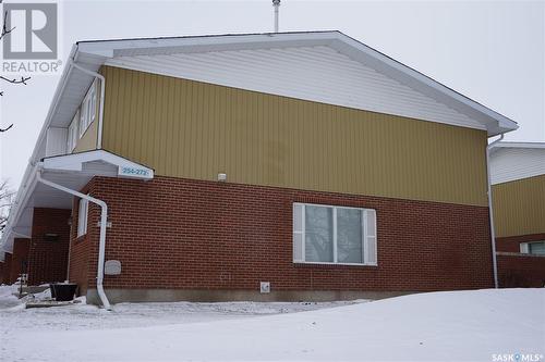 272 Plainsview Drive, Regina, SK - Outdoor With Exterior