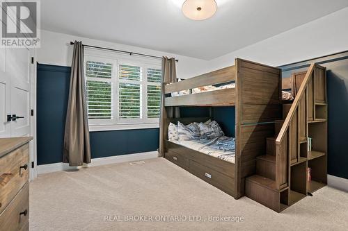 3 Oak Ridge Court, East Gwillimbury, ON - Indoor Photo Showing Bedroom