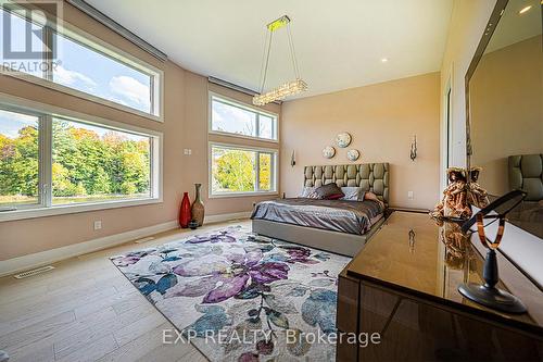 5 Birch Knoll Road, Georgina, ON - Indoor Photo Showing Bedroom