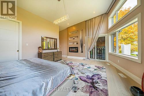 5 Birch Knoll Road, Georgina, ON - Indoor Photo Showing Bedroom