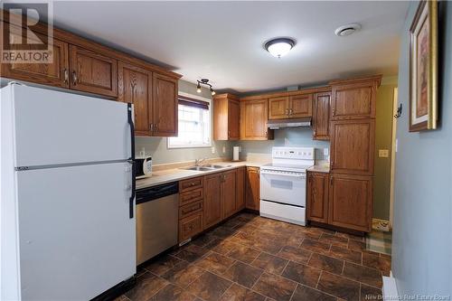 32 Rideout Street, Grand-Sault/Grand Falls, NB - Indoor Photo Showing Kitchen With Double Sink