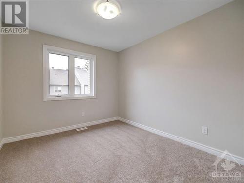 502 Muscari Street, Ottawa, ON - Indoor Photo Showing Other Room