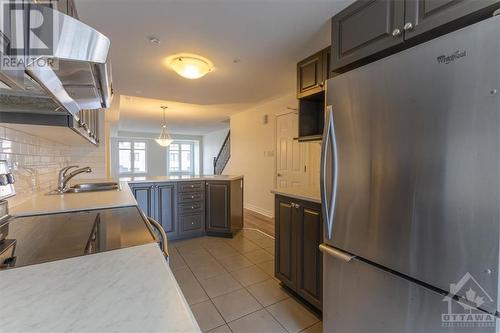 110 Bluestone Private, Ottawa, ON - Indoor Photo Showing Kitchen With Stainless Steel Kitchen