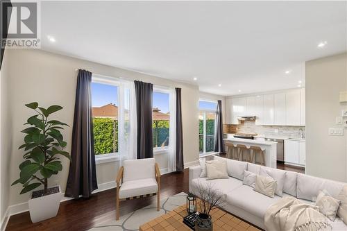 virtually staged - 637 Capuchon Way, Ottawa, ON - Indoor Photo Showing Living Room