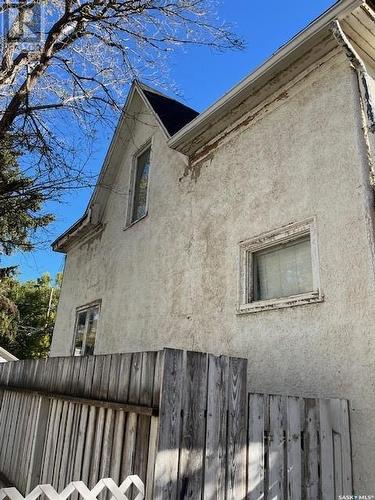 472 Athabasca Street W, Moose Jaw, SK - Outdoor