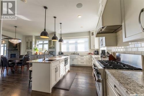 Saskatchewan Prestige Manor, Douglas Rm No. 436, SK - Indoor Photo Showing Kitchen With Upgraded Kitchen