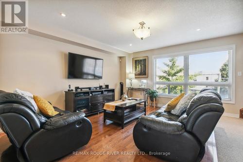 5 Ignatius Lane, Toronto, ON - Indoor Photo Showing Living Room