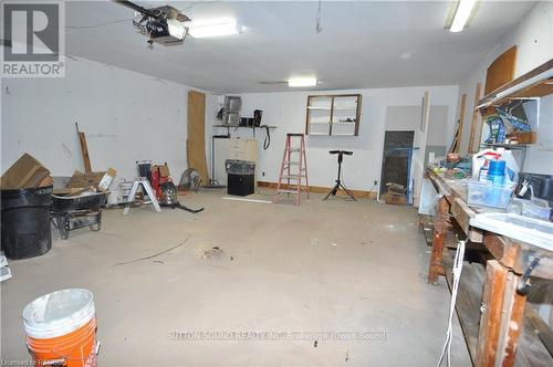 857 9Th Avenue E, Owen Sound, ON - Indoor Photo Showing Garage