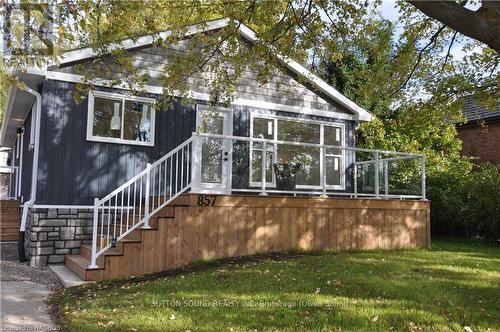 857 9Th Avenue E, Owen Sound, ON - Outdoor