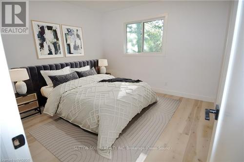 857 9Th Avenue E, Owen Sound, ON - Indoor Photo Showing Bedroom