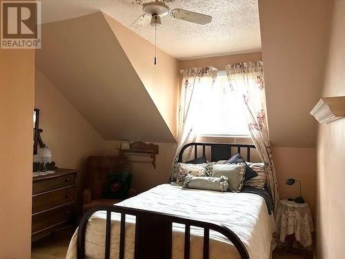 421 Casimir Road, St. Charles, ON - Indoor Photo Showing Bedroom