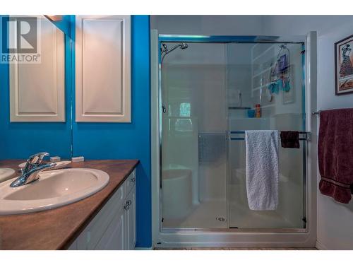 3 Quail Vista Place, Vernon, BC - Indoor Photo Showing Bathroom