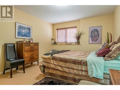 3 Quail Vista Place, Vernon, BC - Indoor Photo Showing Bedroom