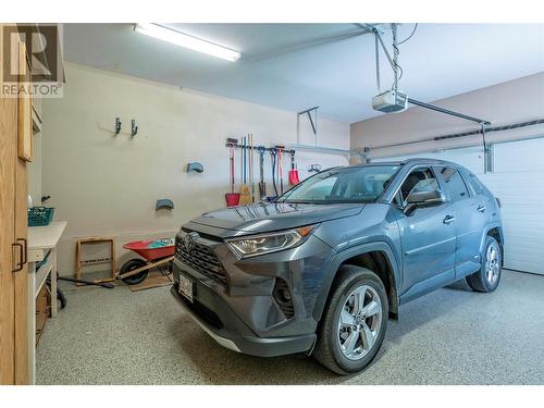 3 Quail Vista Place, Vernon, BC - Indoor Photo Showing Garage