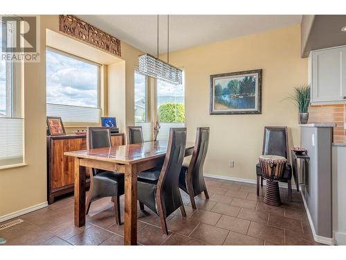 3 Quail Vista Place, Vernon, BC - Indoor Photo Showing Dining Room