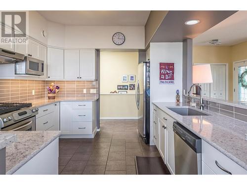 3 Quail Vista Place, Vernon, BC - Indoor Photo Showing Kitchen With Upgraded Kitchen