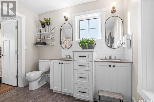 Cooke Acreage - Auction Mart Rd, Corman Park Rm No. 344, SK - Indoor Photo Showing Bathroom