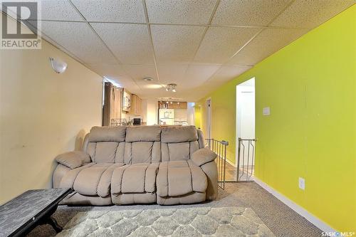 3704 Sherwood Drive, Regina, SK - Indoor