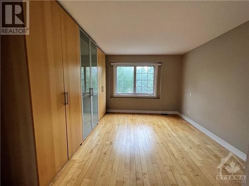 Full wall cabinetry in addition to closet - 407 Mackay Street Unit#B, Ottawa, ON - Indoor Photo Showing Other Room