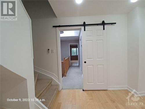 407 Mackay Street Unit#B, Ottawa, ON - Indoor Photo Showing Other Room