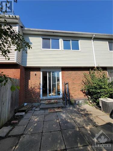 1468 Heatherington Road Unit#D, Ottawa, ON - Outdoor