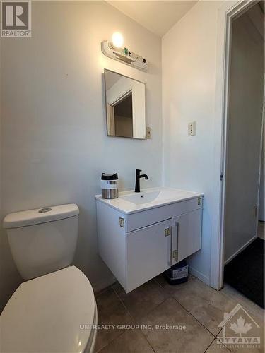 D - 1468 Heatherington Road, Ottawa, ON - Indoor Photo Showing Bathroom