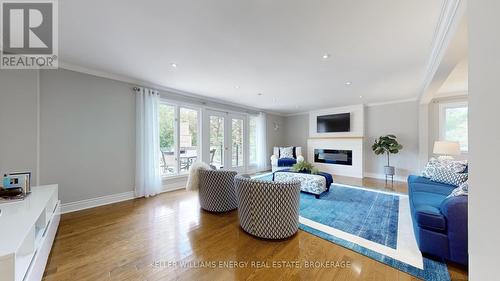 5 Mcnamara Court, Ajax (Northwest Ajax), ON - Indoor Photo Showing Living Room With Fireplace