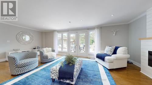 5 Mcnamara Court, Ajax (Northwest Ajax), ON - Indoor Photo Showing Living Room With Fireplace