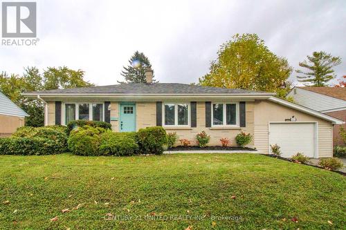 1472 Westbrook Drive, Peterborough (Monaghan), ON - Outdoor With Facade