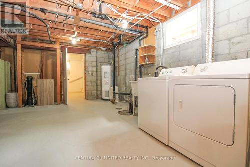 1472 Westbrook Drive, Peterborough (Monaghan), ON - Indoor Photo Showing Laundry Room