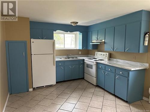 7-9 Crescent Avenue, Moncton, NB - Indoor Photo Showing Kitchen With Double Sink