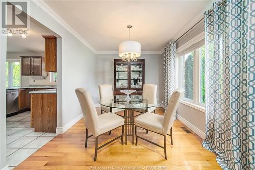 2083 Shawnee Road, Tecumseh, ON - Indoor Photo Showing Dining Room