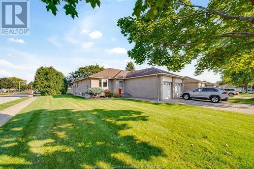 4596 Gapam Court, Windsor, ON - Outdoor