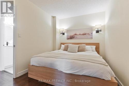 226 - 3 Everson Drive, Toronto, ON - Indoor Photo Showing Bedroom