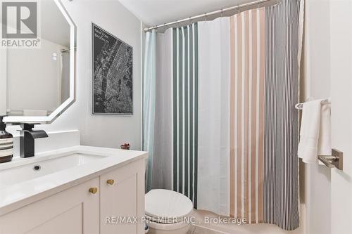 226 - 3 Everson Drive, Toronto, ON - Indoor Photo Showing Bathroom