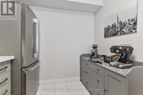 226 - 3 Everson Drive, Toronto, ON - Indoor