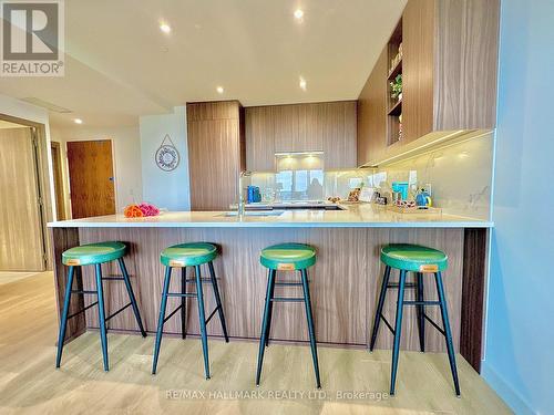 1902 - 25 Mcmahon Drive, Toronto, ON - Indoor Photo Showing Kitchen