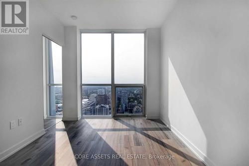 4304 - 1 Yorkville Avenue, Toronto, ON - Indoor Photo Showing Other Room