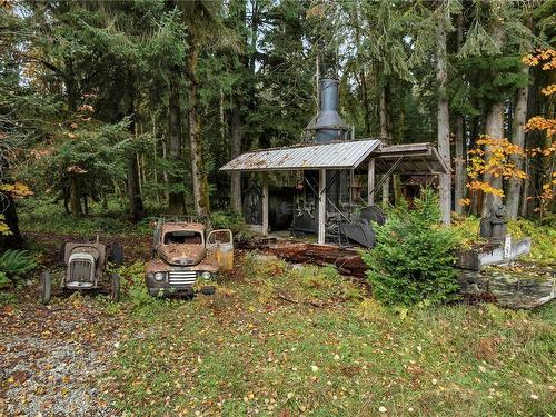 1465 Sayward Rd, Sayward, BC 