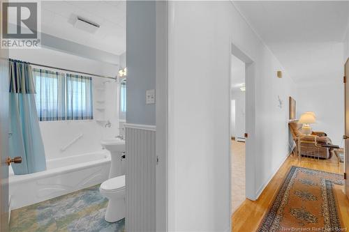 74 Valleyview Crescent, Saint John, NB - Indoor Photo Showing Bathroom