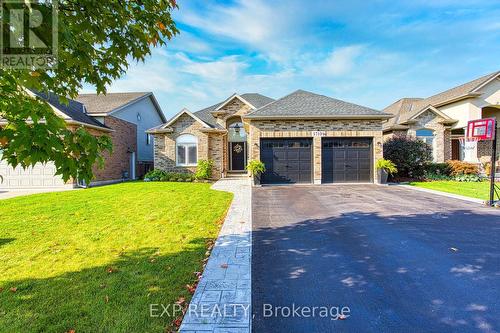 5785 Ironwood Street, Niagara Falls, ON - Outdoor With Facade