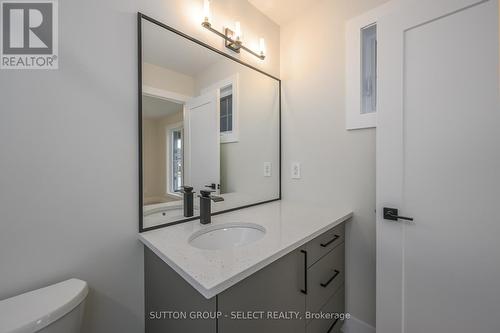 71 Wayside Lane, Southwold (Talbotville), ON - Indoor Photo Showing Bathroom