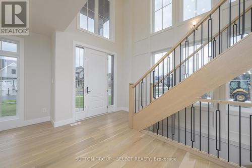 71 Wayside Lane, Southwold (Talbotville), ON - Indoor Photo Showing Other Room