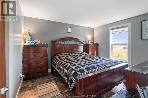 14468 Talbot Line Trail, Chatham-Kent, ON - Indoor Photo Showing Bedroom