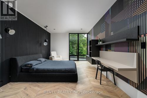 1135 Balfour Street, Pelham, ON - Indoor Photo Showing Bedroom